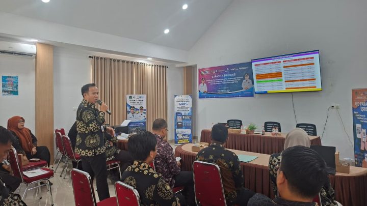 Kegiatan rekonsiliasi retribusi daerah di Aula Kantor Bapenda Luwu Timur