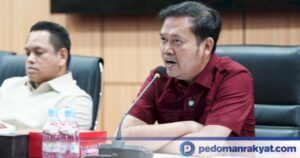 Rapat dengar pendapat Komisi E DPRD Sulawesi Selatan membahas tata kelola buruh bagasi di Pelabuhan Makassar