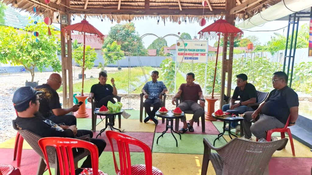 Kebun melon warga Desa Wanasari, Angkona, dalam program Kampung Pangan Adhyaksa