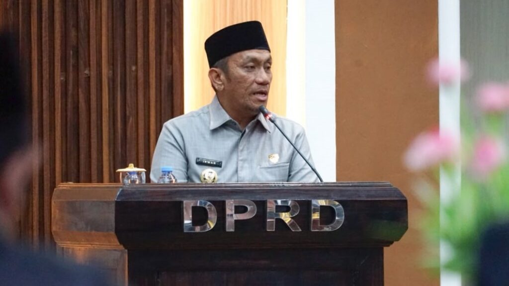 Rapat paripurna DPRD Luwu Timur menyepakati Perubahan APBD 2026 dalam berita luwu timur
