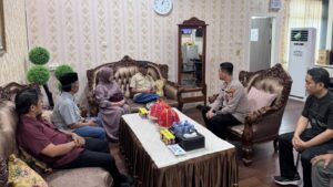 Datu Luwu XL bersilaturahmi dengan Kapolres Palopo membahas kamtibmas dalam berita luwu timur