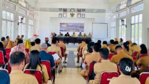 Anggota DPRD Luwu Timur Dapil IV saat monitoring kebutuhan pembangunan di Tomoni Timur