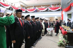 Anggota DPRD Luwu Timur saat pelantikan periode 2024-2029, termasuk lima wakil PAN Luwu Timur