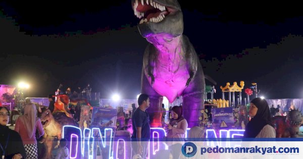 Suasana wahana edukasi Funderland dan pasar malam di Malili yang menggeliatkan UMKM viral Luwu Timur