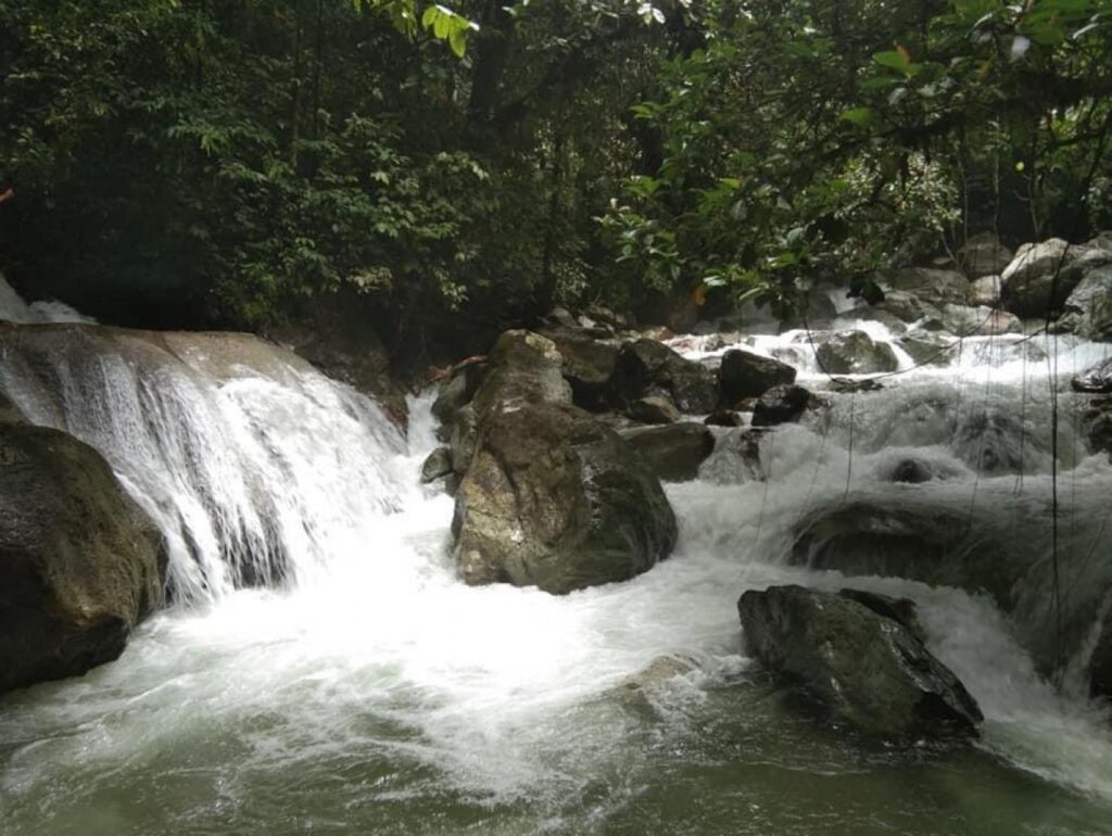 Air terjun Malela di Desa Wisata Margolembo Green Country, Luwu Timur