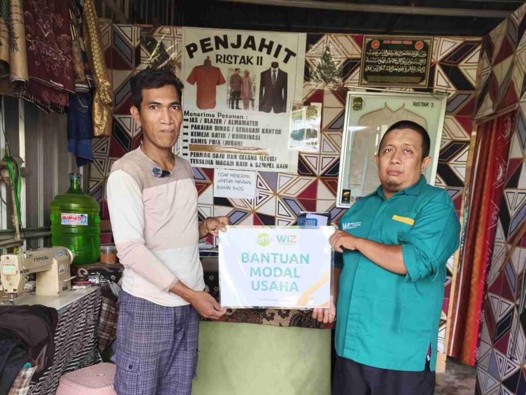 Bantuan modal dan sarana usaha bagi pelaku usaha mikro sebagai wujud zakat produktif bagi mustahik