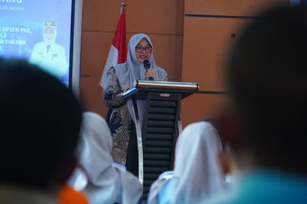 Rapat tingkat tinggi Pemkab Luwu Timur soal opsen PKB, BBNKB, dan pajak MBLB di Malili
