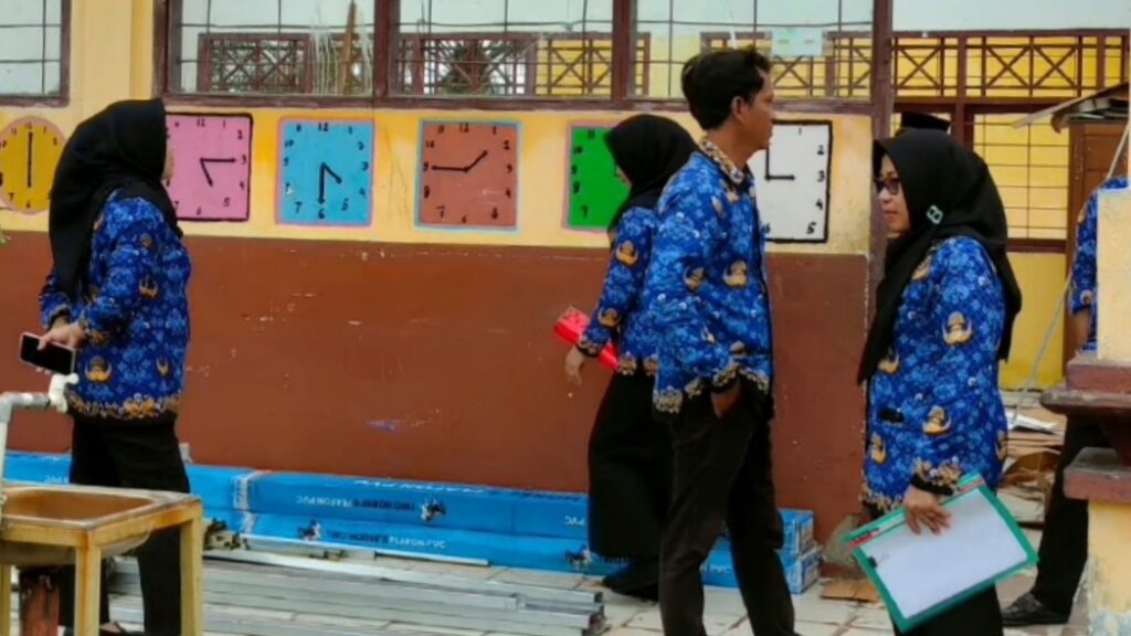 Peninjauan revitalisasi sekolah di Luwu Timur sebagai bagian penguatan layanan pendidikan