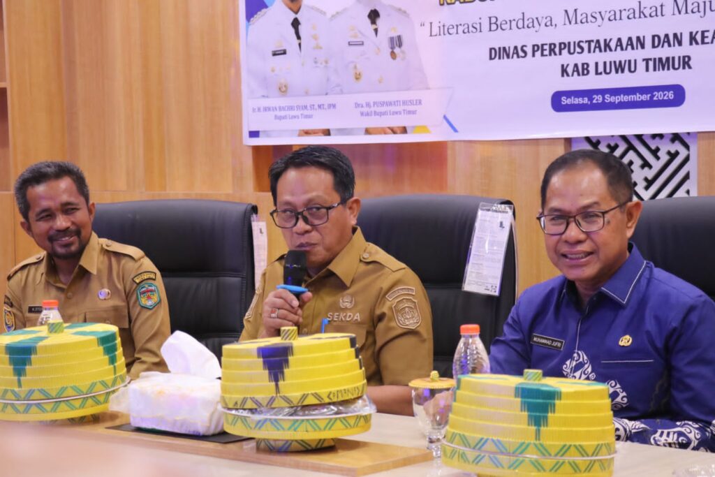 Pembukaan pertemuan pemangku kepentingan perpustakaan di Luwu Timur