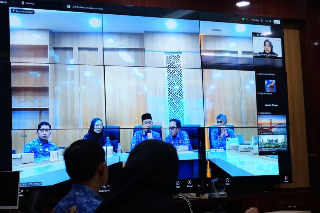 Rapat usulan kesehatan dalam berita luwu timur tentang RS Atue