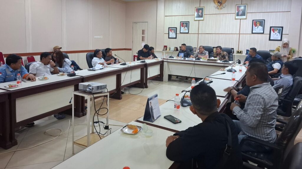 Rapat dengar pendapat DPRD Luwu Timur membahas lahan warga, berita luwu timur dari Kecamatan Malili
