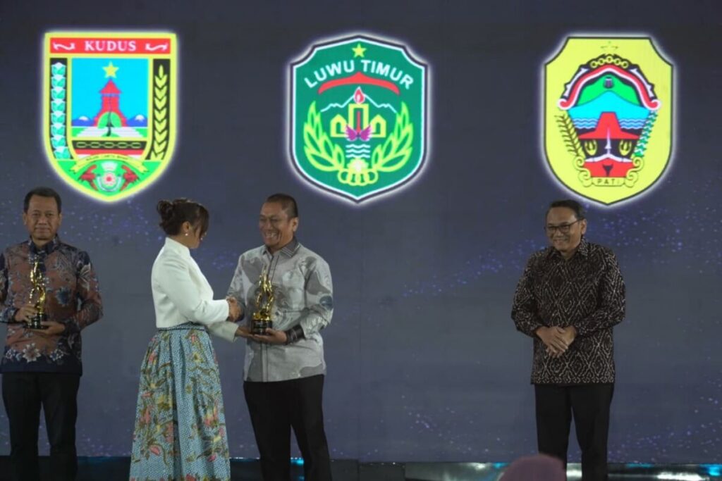 Program Pandu Juara Luwu Timur yang mengalokasikan Rp2 miliar per desa untuk 33 desa pilot project