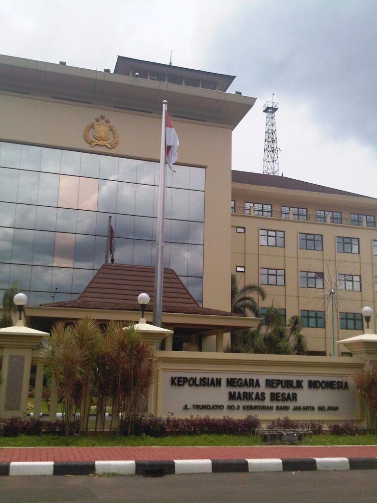 Gedung Markas Besar Kepolisian Negara Republik Indonesia di Trunojoyo, Jakarta