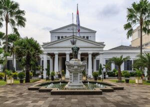 Gedung Museum Nasional Indonesia di Jakarta, salah satu target revitalisasi aset budaya.