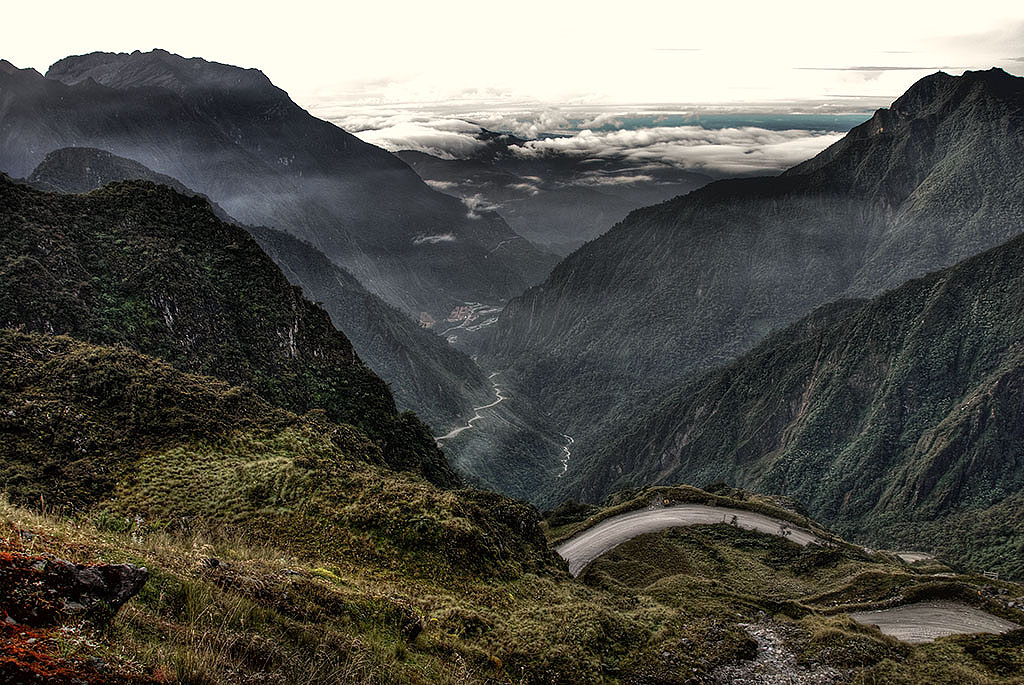 Panorama kawasan tambang terbuka di Grasberg, Papua, sebagai ilustrasi penertiban tambang di Nabire