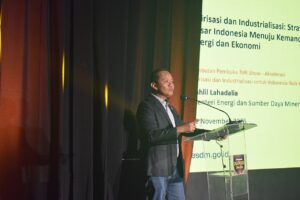 Menteri ESDM Bahlil Lahadalia saat peluncuran buku di Jakarta