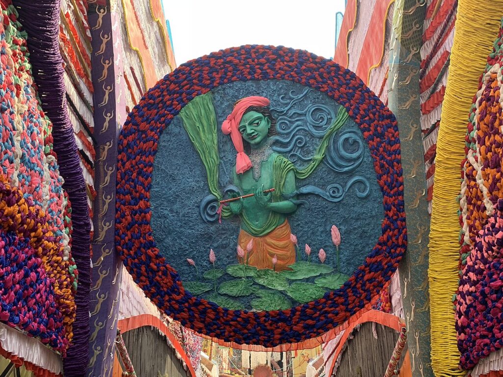 Pandal Durga Puja di Kolkata pada 2018