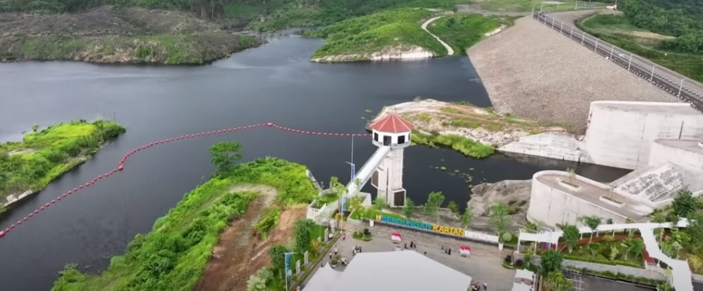 Bendungan Karian di Kabupaten Lebak, Banten, dengan muka air waduk yang luas